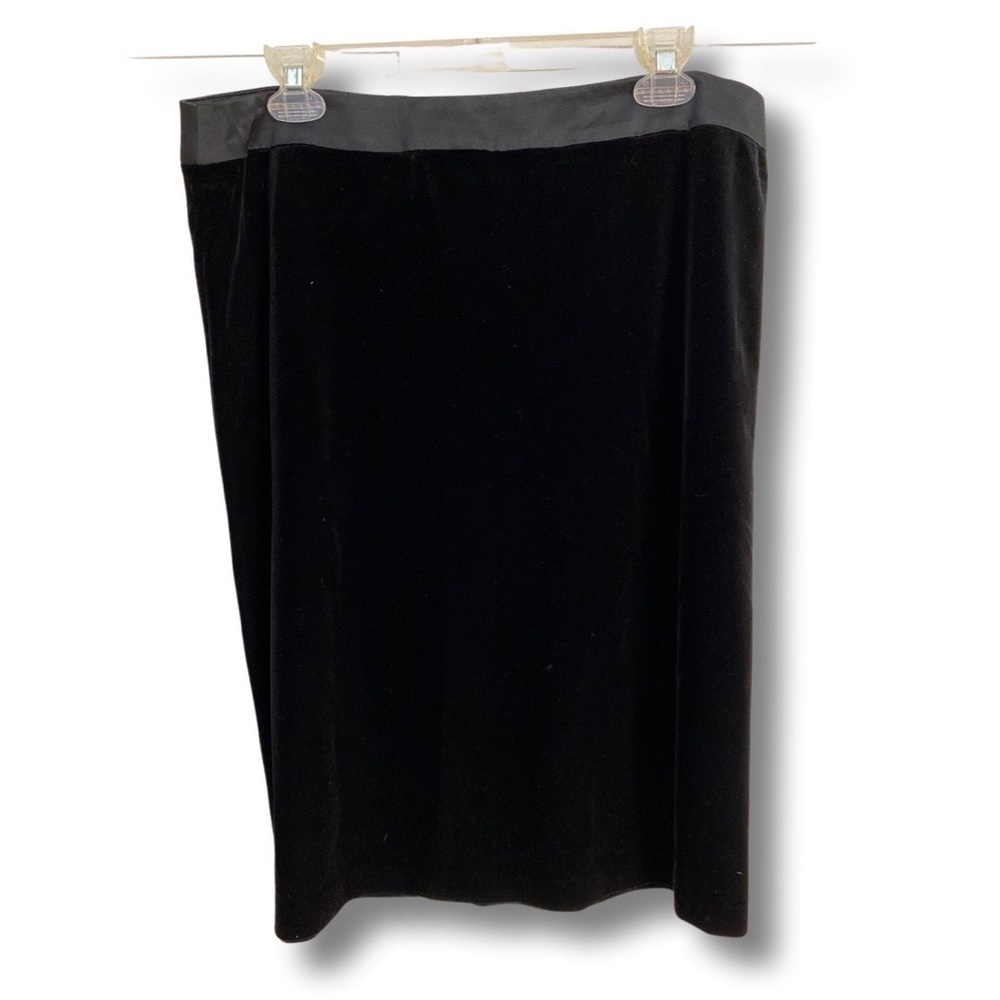 JS Collections Black Velvet Skirt Size 16